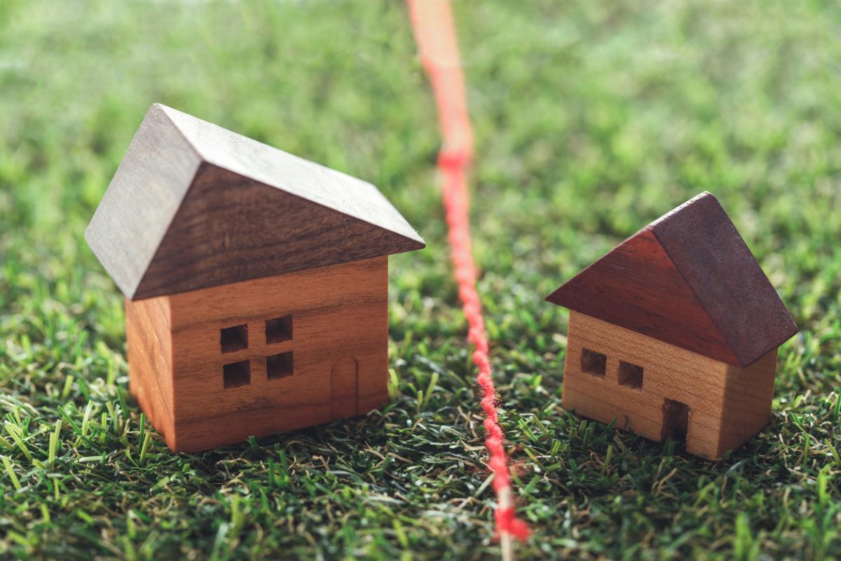Q&A with a Scottsdale Real Estate Attorney Boundary Disputes & Your Rights