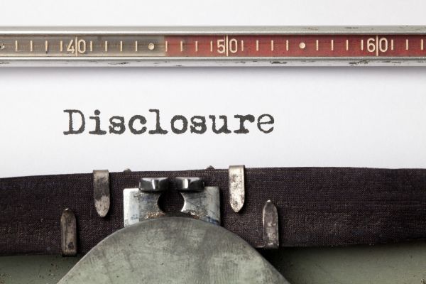 What Must a Landlord Disclose in Arizona?