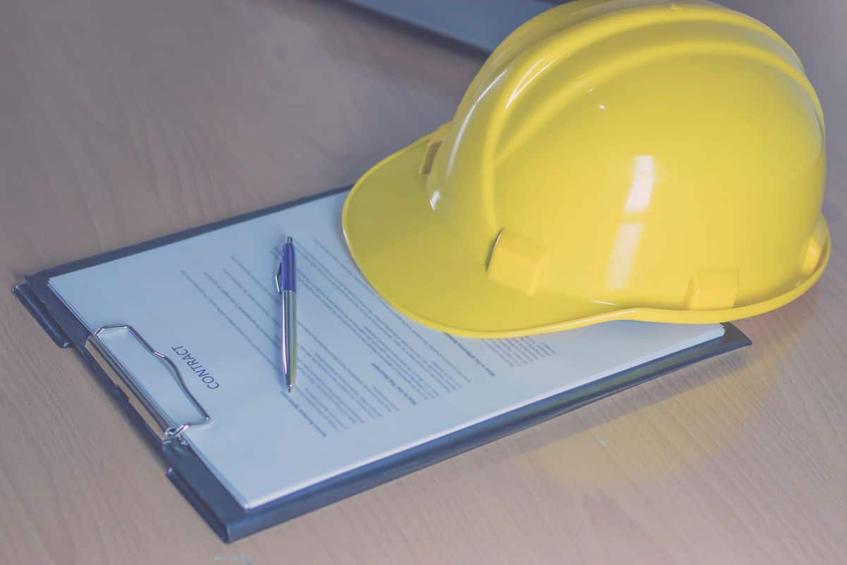 Building a Home? Here’s What You Should Know About the Construction Contract